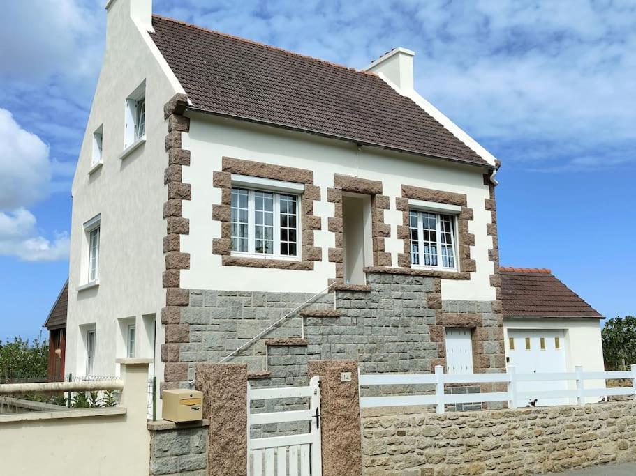 Chez Dom Et Pascal Villa Plestin-les-Greves Exterior photo